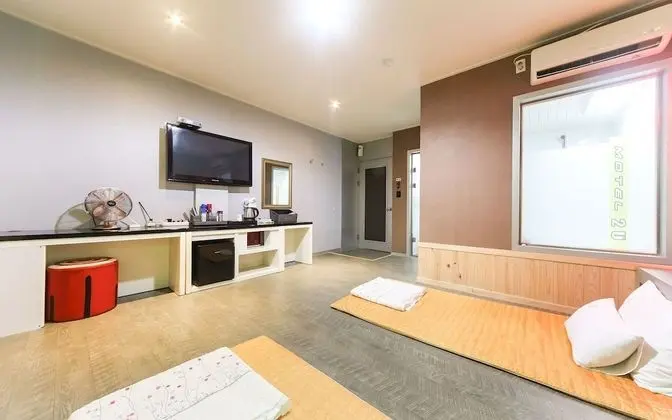 Oda (Korean Room (Free Breakfast Bathtub 1)