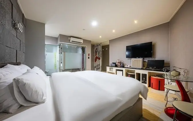 Oda (Premium (Air Purifier Bidet 55-inch T)