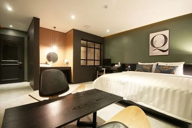 Oda (Premium Massage Chair (Netflix Availa)