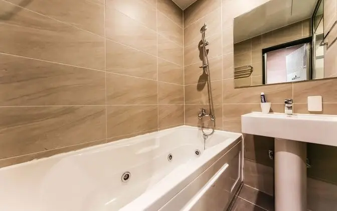 Oda (Premium Massage Chair (Netflix Availa)