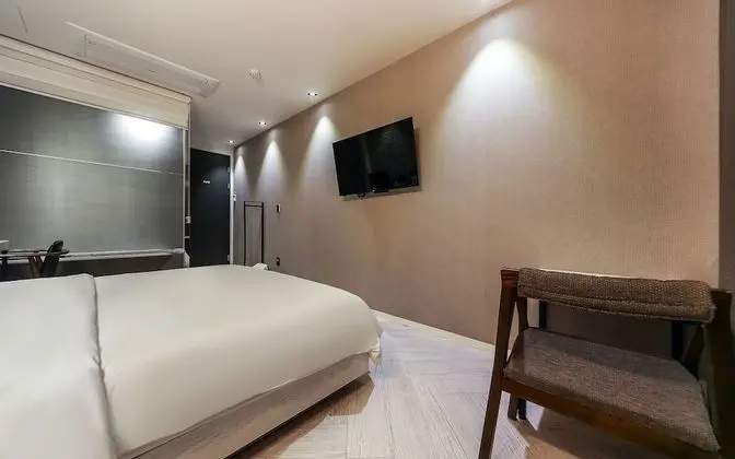 Oda (Standard (free breakfast))