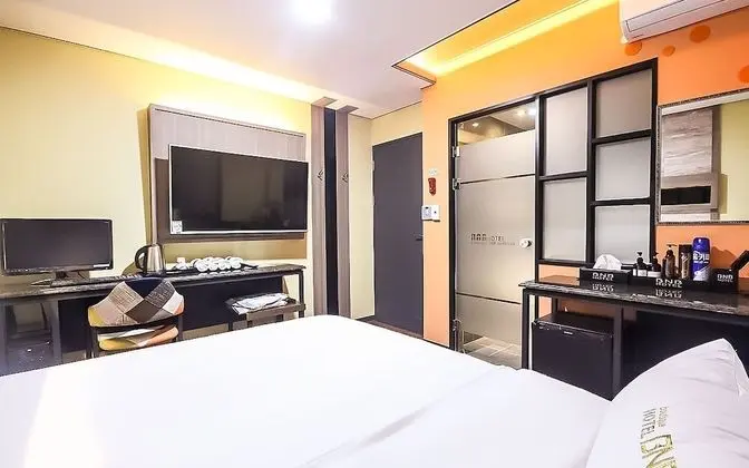 Oda (Standard-B (Netflix available))