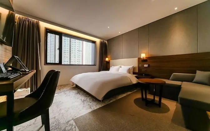 Oda (Sweet Double (styler suite breakfast )