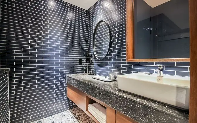 Oda (Sweet Double (styler suite breakfast )