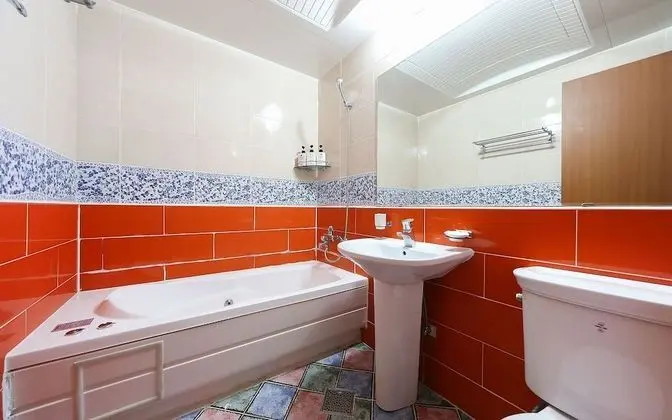 Oda (Premium-Netflix YouTube available (Ne)