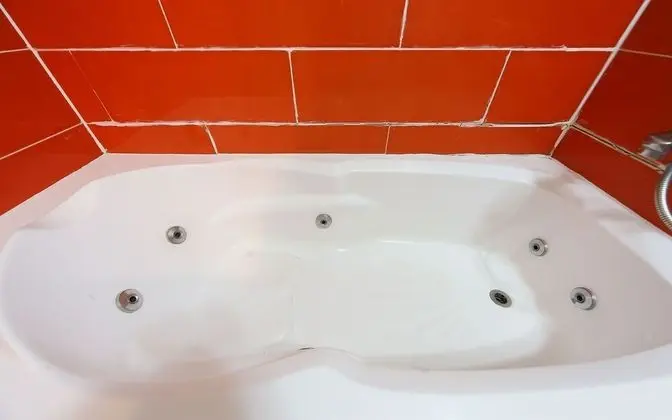 Oda (Premium-Netflix YouTube available (Ne)