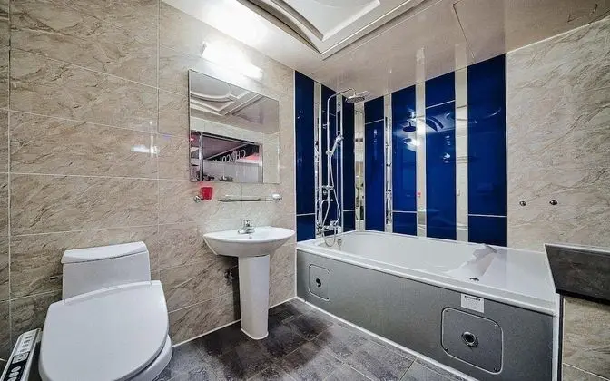 Oda (Deluxe room-13 o'clock (Netflix avail)