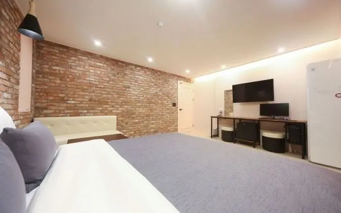 Oda (Deluxe breakfast + multi-room PKG (Ne)