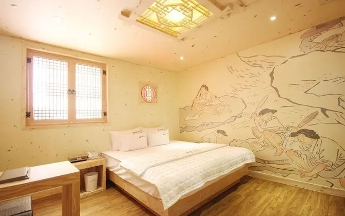 Oda (Semi-Special Room)