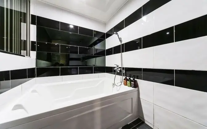 Oda (Semi-special room (styler available))