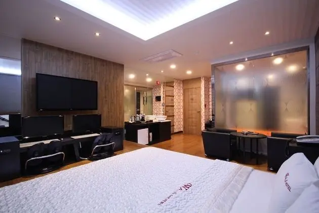 Oda (Suite room (Netflix Available))