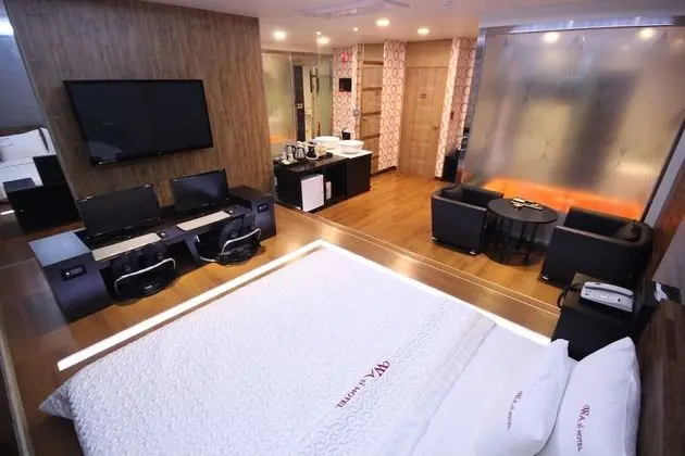 Oda (Suite room (Netflix Available))