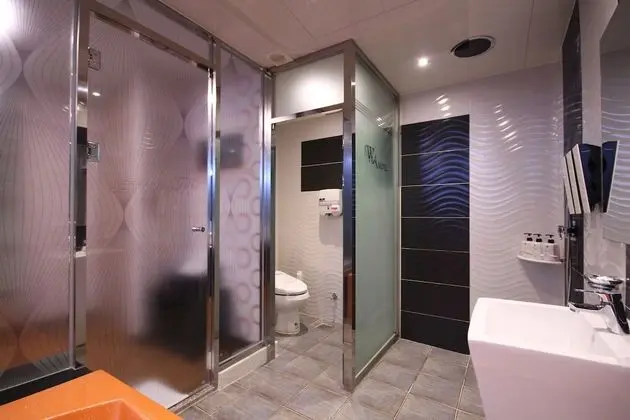 Oda (Suite room (Netflix Available))