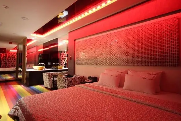 Oda (Suite room (Netflix Available))