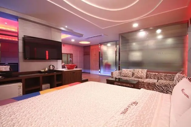 Oda (Suite Twin (Netflix Available))