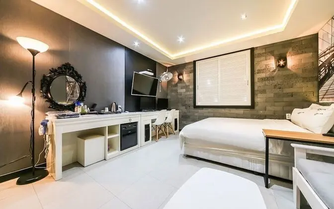 Oda (Special room (high-performance PC Net)