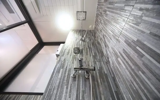 Oda (Special room (high-performance PC Net)