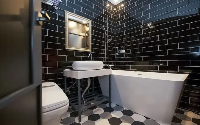 Oda (Deluxe (no smoking room/net Netflix a)