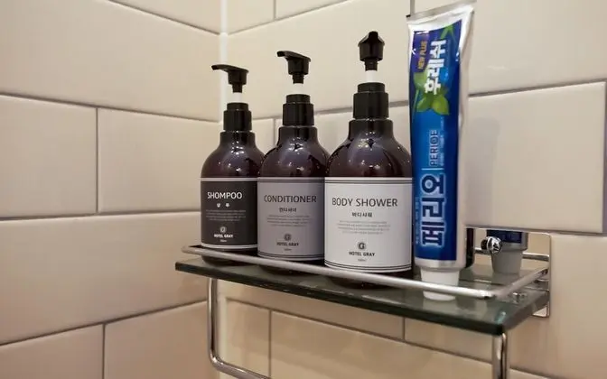 Oda (Standard (no smoking room/netflix ava)