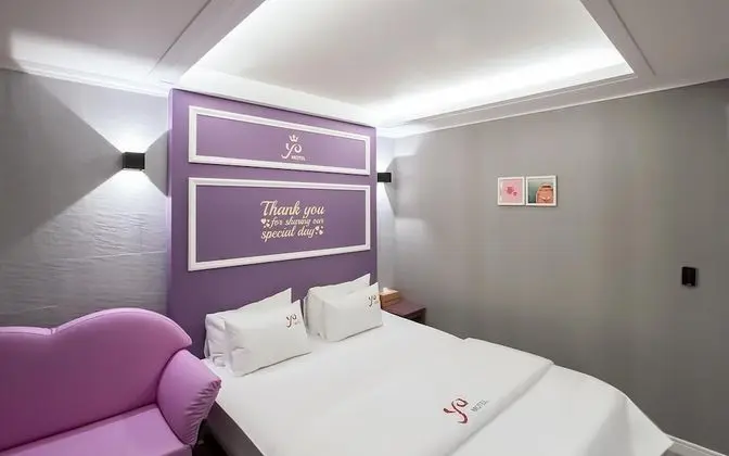 Oda (Standard (Netflix Available Hotel Inq)