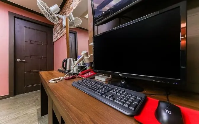 Oda (VIP room (Queen + Korean room Parking)