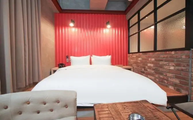 Oda (Deluxe (Breakfast Not Included Bathtu)