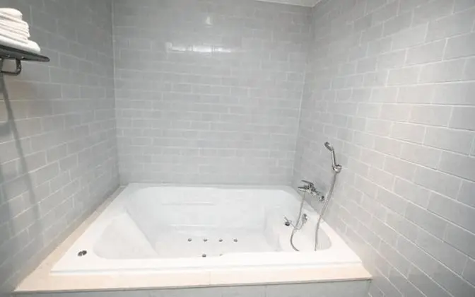 Oda (Standard (Breakfast Not Included Bath)