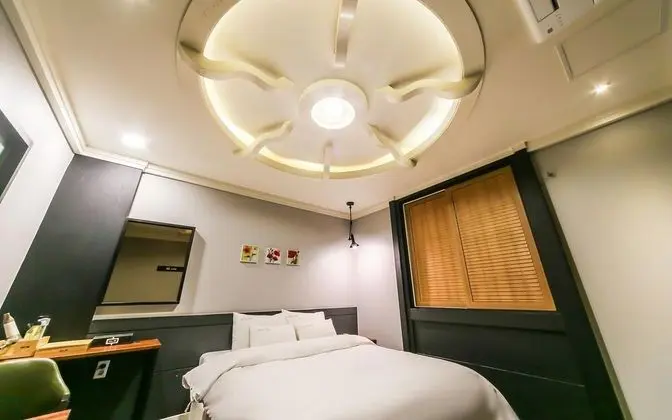 Oda (Deluxe (Bathtub))