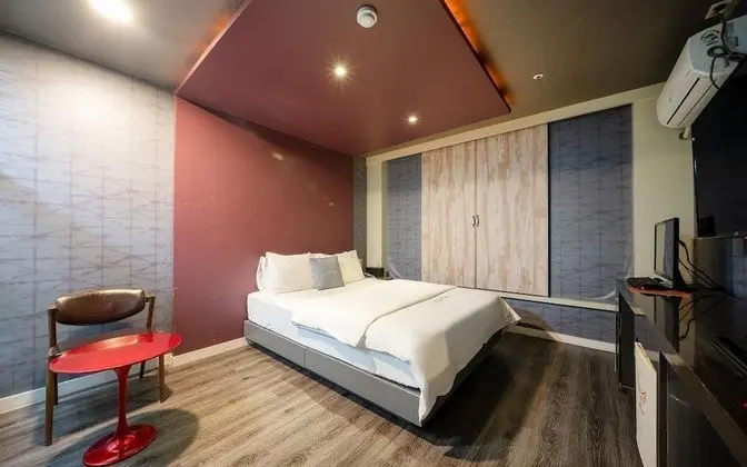 Oda (Deluxe (Netflix available))