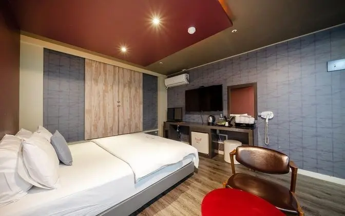 Oda (Deluxe (Netflix available))