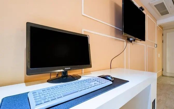 Oda (Deluxe room-bathtub (Netflix YouTube )