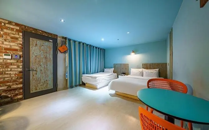 Oda (VIP-tub (available to watch Netflix a)