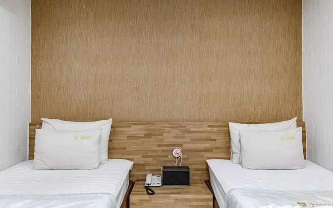 Oda (Twin Room S + S)