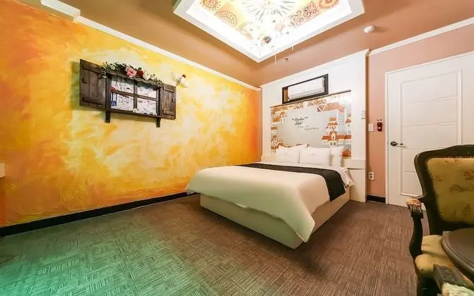 Oda (Deluxe (Netflix available))