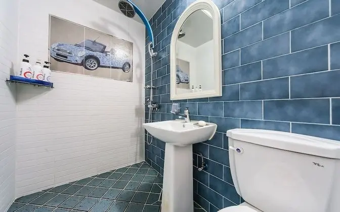 Oda (Deluxe (Netflix available))