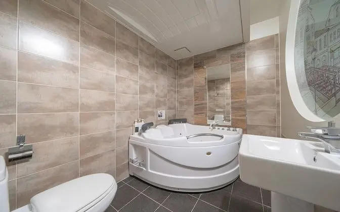 Oda (Special room (Netflix available - per)