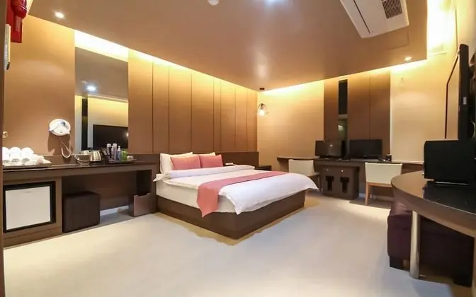 Oda (Special Room A)