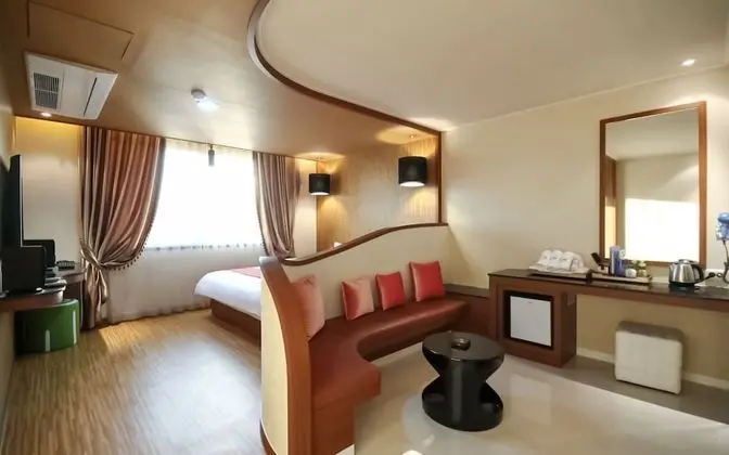 Oda (Special Room A)