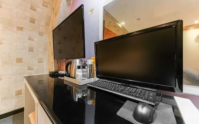 Oda (Quick check-in event- Check-in at 14 )