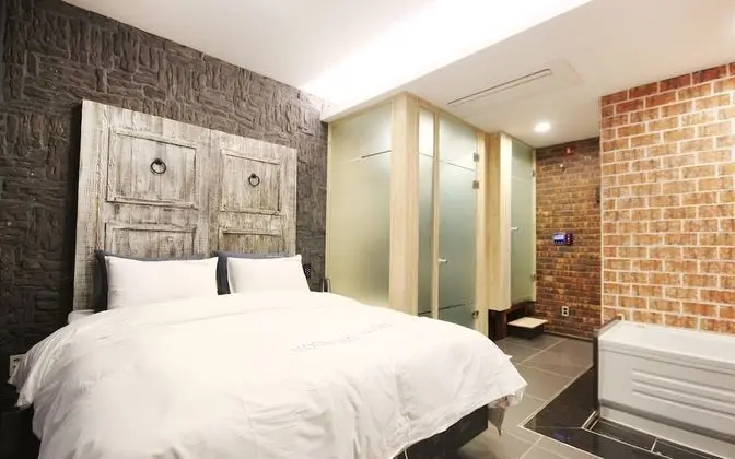 Oda (1-room 1-park special room (latex bed)