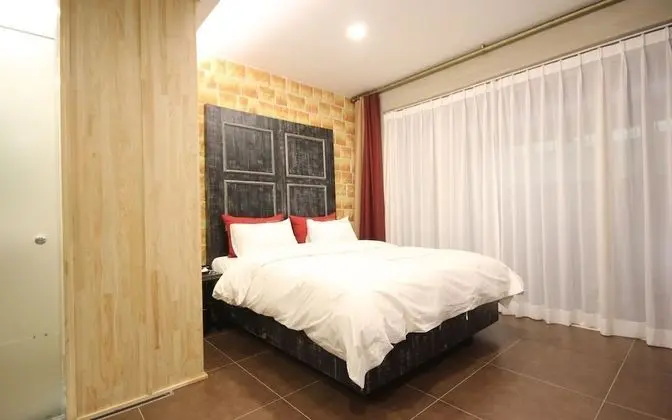 Oda (1-room 1-park special room (latex bed)