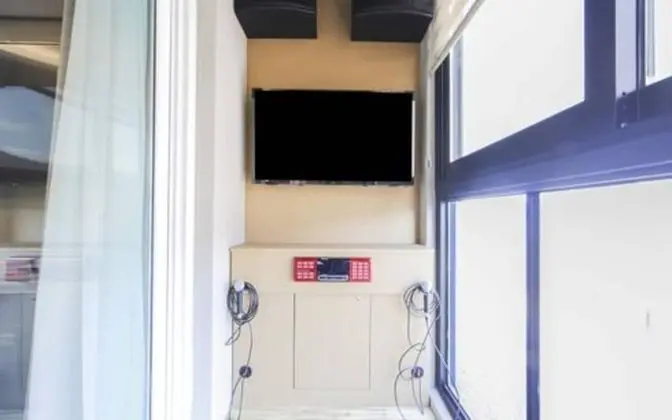 Oda (VIP with Parking - Best View (Latex M)