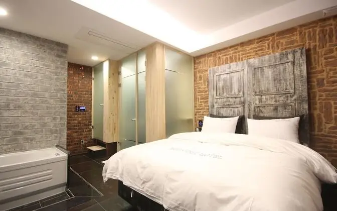 Oda (VIP with Parking - Best View (Latex M)