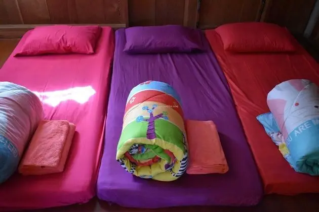 Standard Room with Shared Bathroom