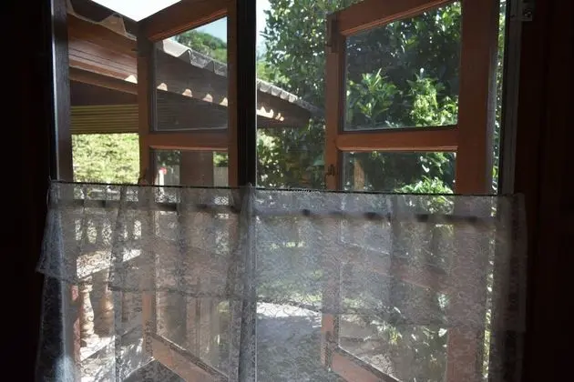 Standard Room with Shared Bathroom
