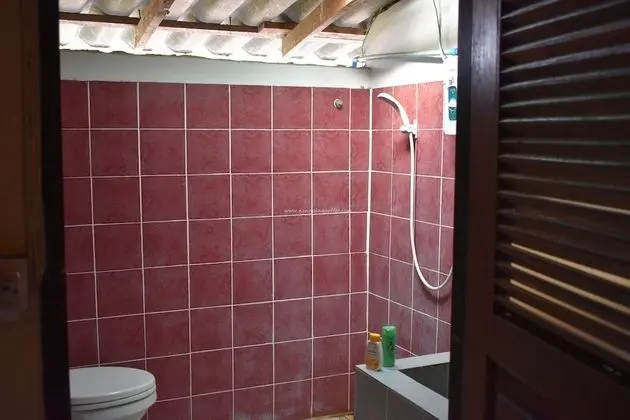 Standard Room with Shared Bathroom