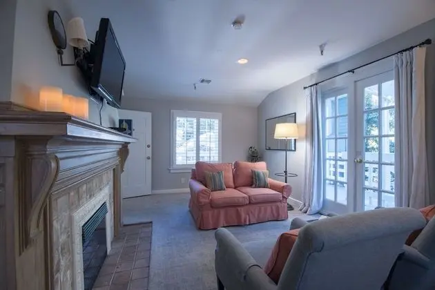 Queen Suite