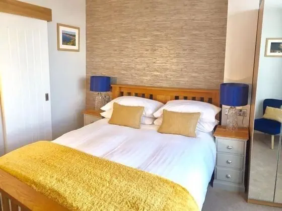 Deluxe Tek Büyük Yataklı Oda, Banyolu/Duşlu, Deniz Manzaralı (Room 5)