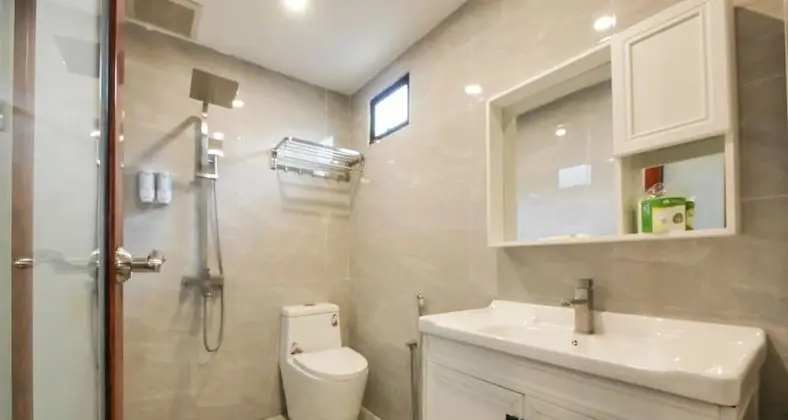 Comfort Üç Kişilik Oda, Avlu Manzaralı, Avlu