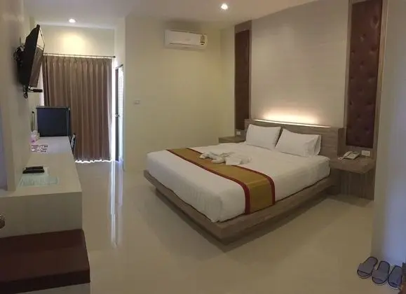 Deluxe Tek Büyük Yataklı Oda